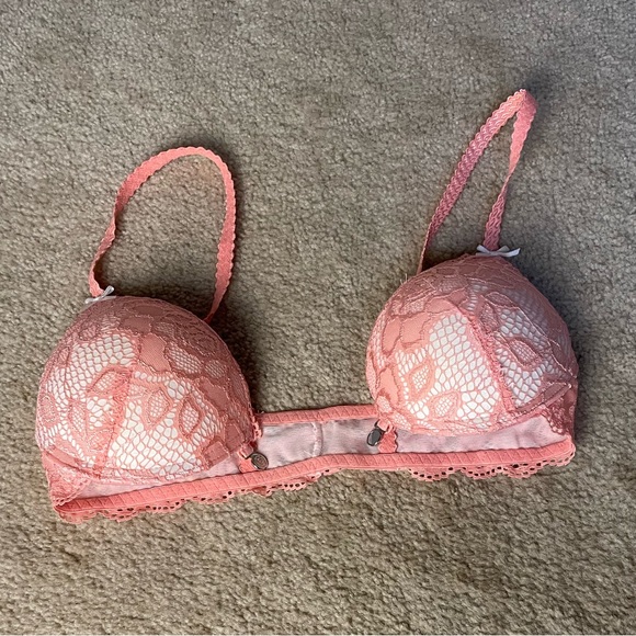 Pink Push Up Bra - 34B - Picture 2 of 4